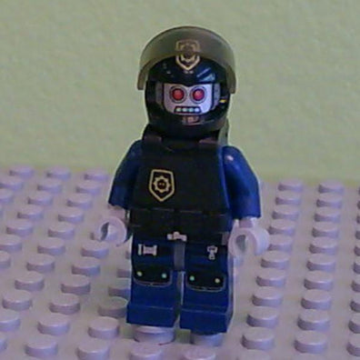 LEGO Minifigure-Robo SWAT with Vest and Helmet-The LEGO Movie-TLM060-Creative Brick Builders